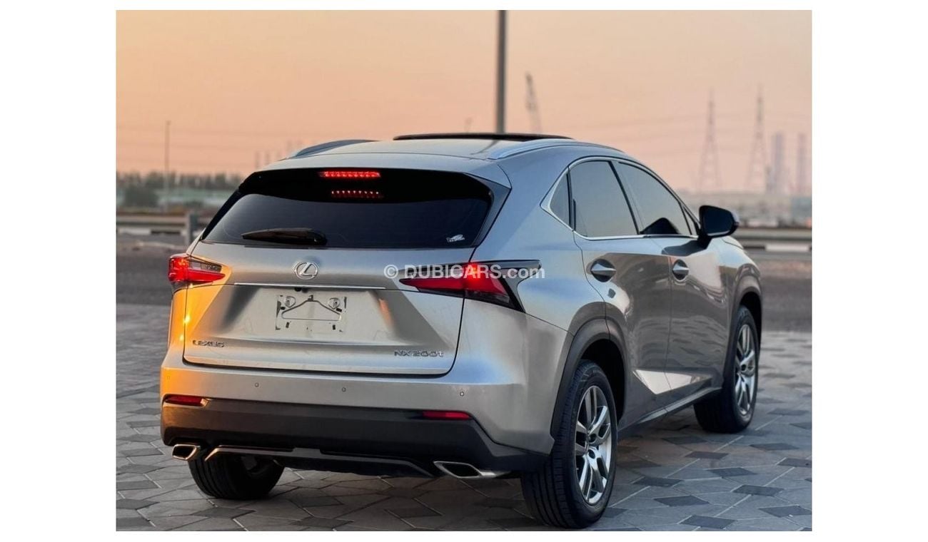 Lexus NX200t