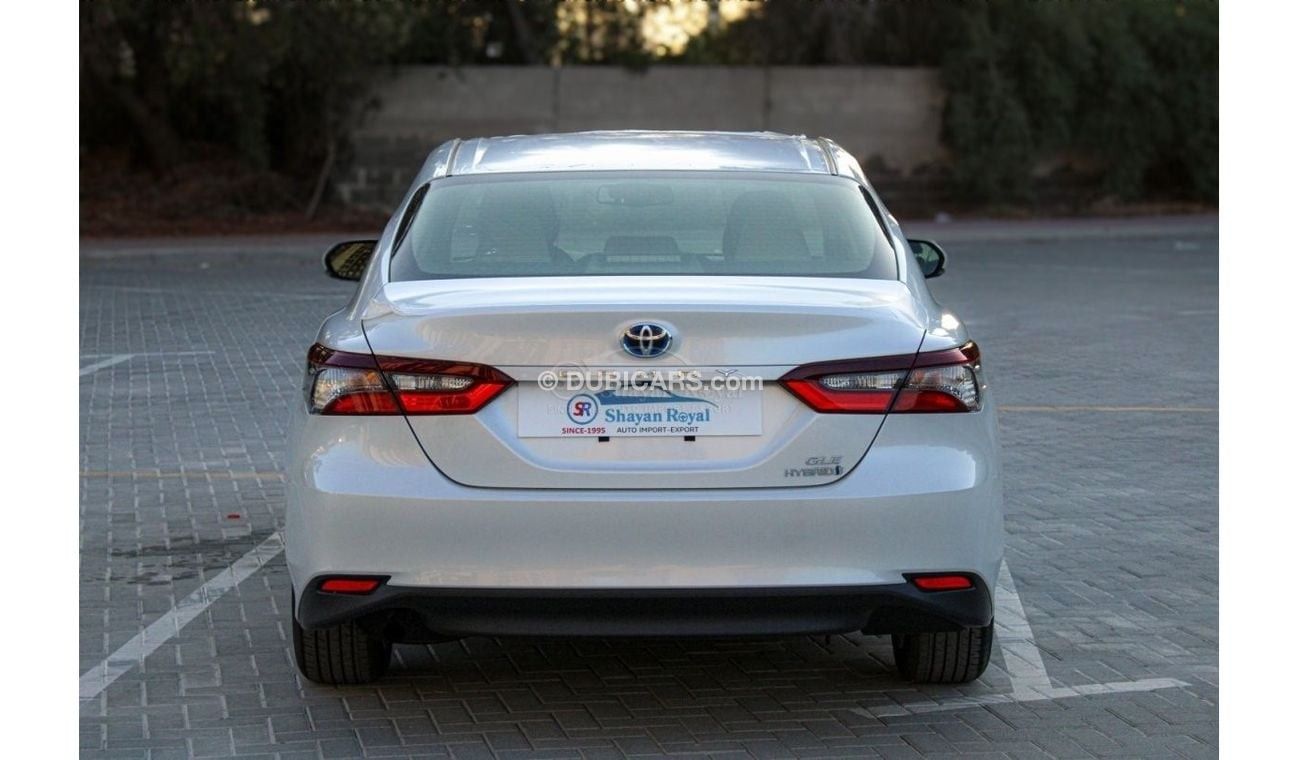 تويوتا كامري LHD 2.5L HYBRID MID OPTION FWD AT 2024MY