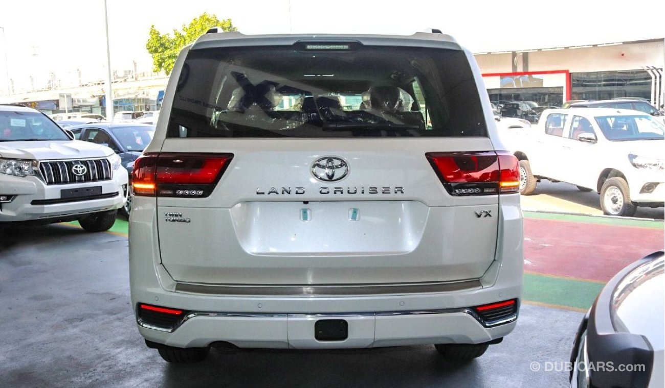 تويوتا لاند كروزر 2023 Model Toyota Land Cruiser (300 Series) VX, 3.5L Petrol 4WD A/T