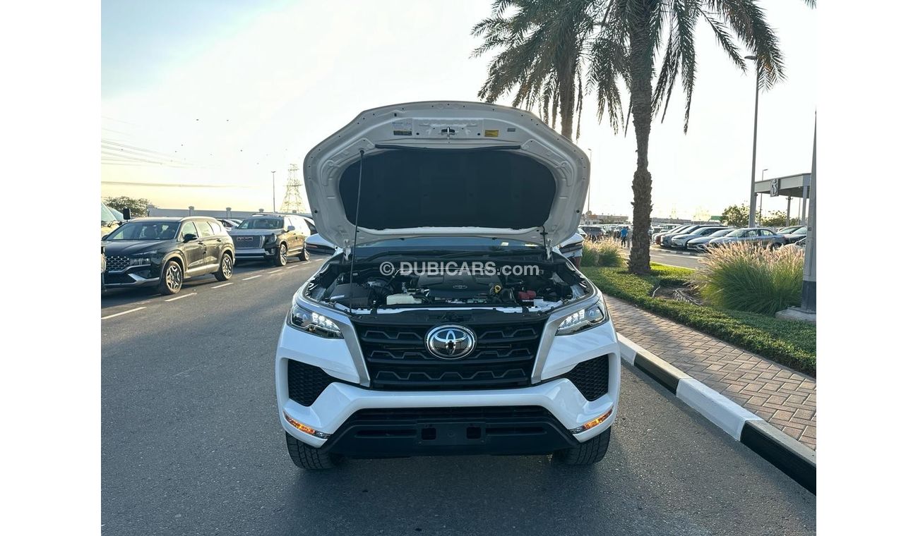 تويوتا فورتونر TOYOTA FORTUNER 2022 MODEL RHD.