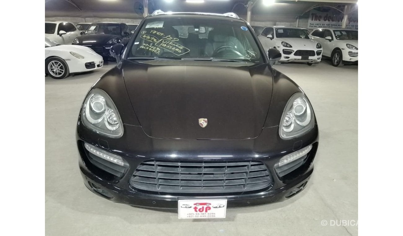 Porsche Cayenne S PORSCHE CAYENNE S 4.8L 2011, WITH SUNROOF, LEATHER INTERIOR AND MORE..