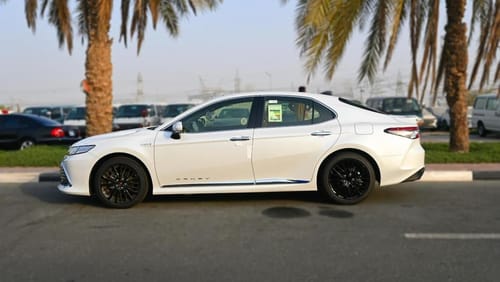 تويوتا كامري 2.5L HYBRID FULL OPTIONS 2024