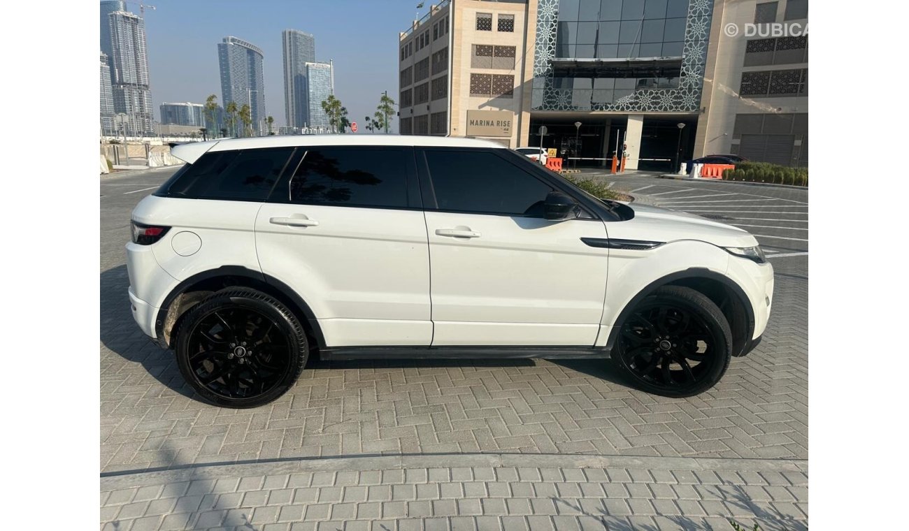 لاند روفر رانج روفر إيفوك Dynamic 2.0L (5 Door)