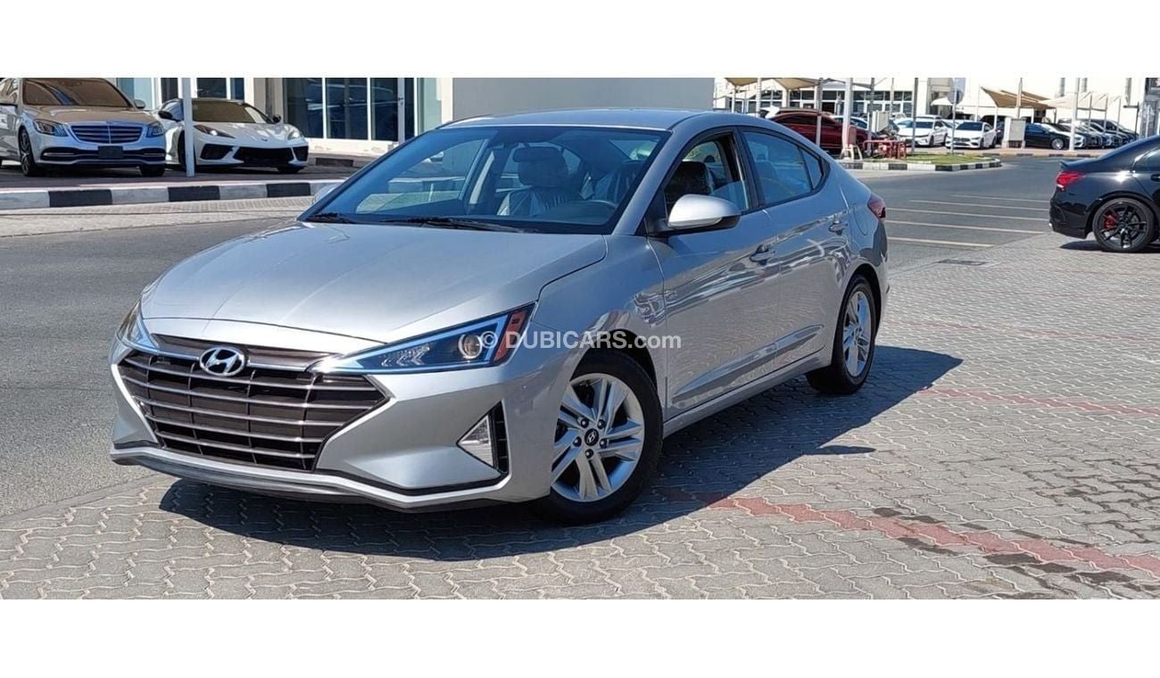 Hyundai Elantra Very clean car