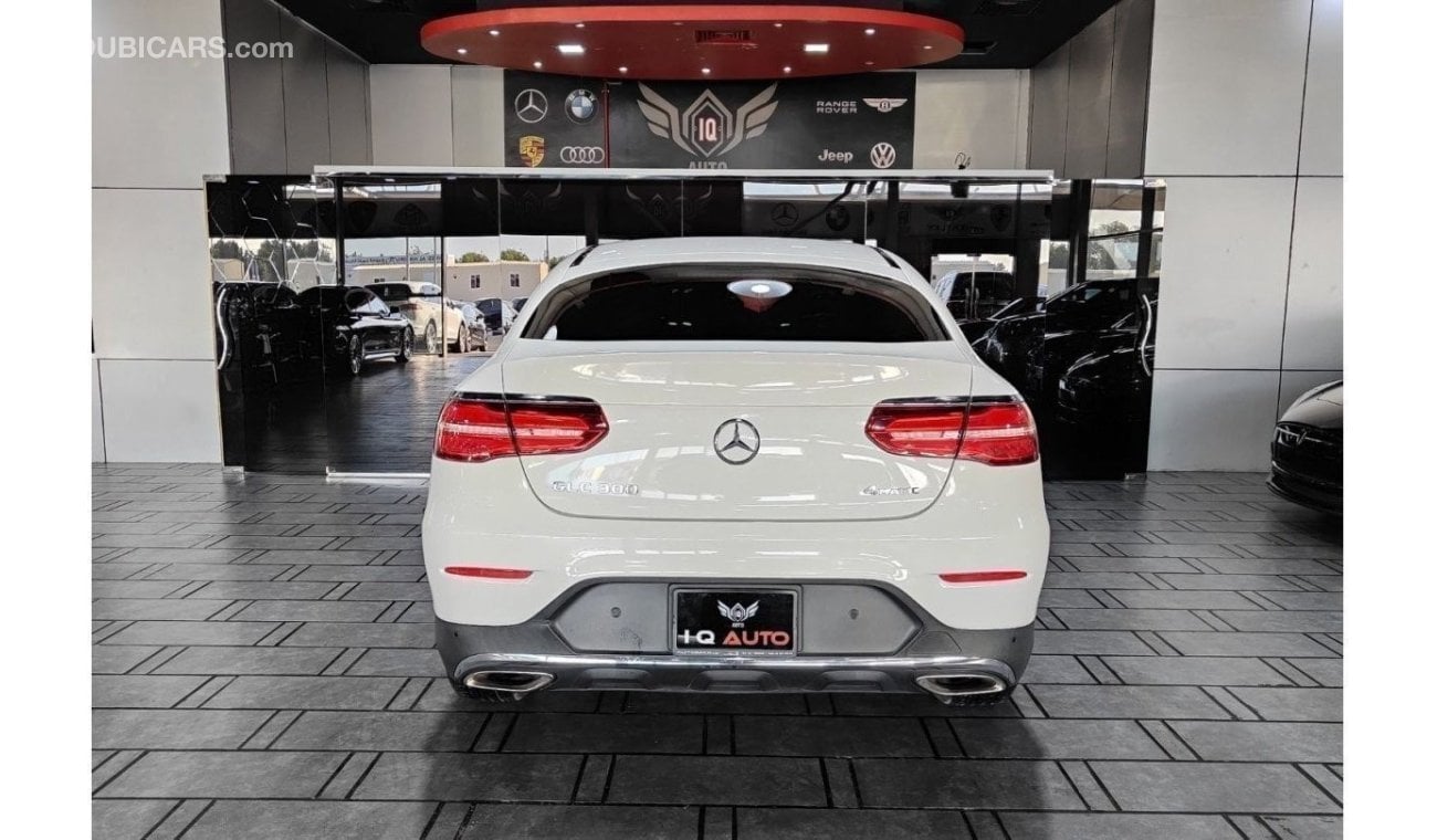 Mercedes-Benz GLC 300 AED 2,400 P.M | 2019 MERCEDES GLC 300 AMG COUPE | UNDER WARRANTY | SUNROOF