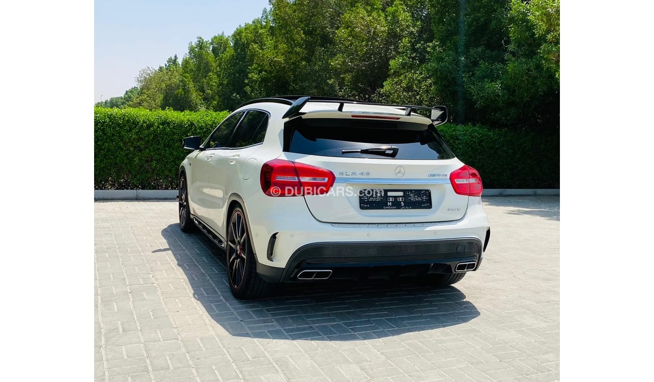 مرسيدس بنز GLA 45 AMG STD 2.0L