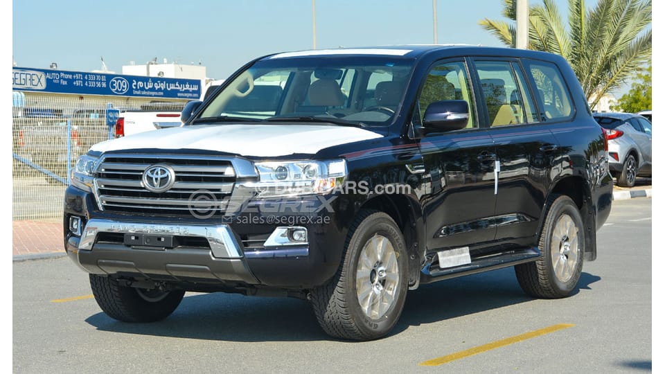 Toyota Land Cruiser 2020 MODEL 4.6L PETROL.SUNROOF, COOL BOX. REAR ...