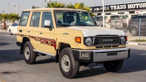 تويوتا لاند كروزر هارد توب Hardtop LC76 LX 4.0L V6 Petrol