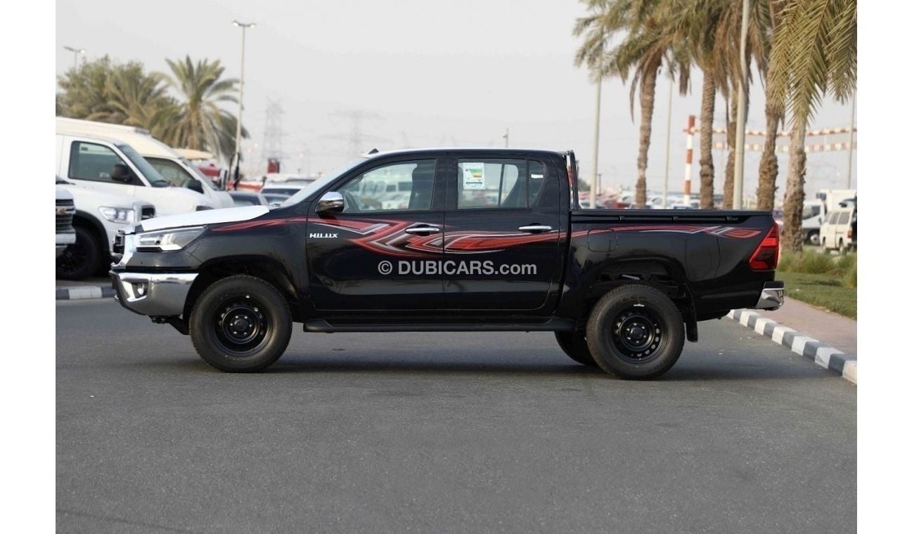 Toyota Hilux 2023 Toyota Hilux 4x4 DC 2.8 SR5 - Black inside black | Export Only