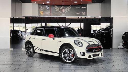 ميني كوبر إس AED 1,300 P.M | 2019 COOPER S JCW KIT | UNDER WARRANTY | PANORAMIC VIEW | GCC