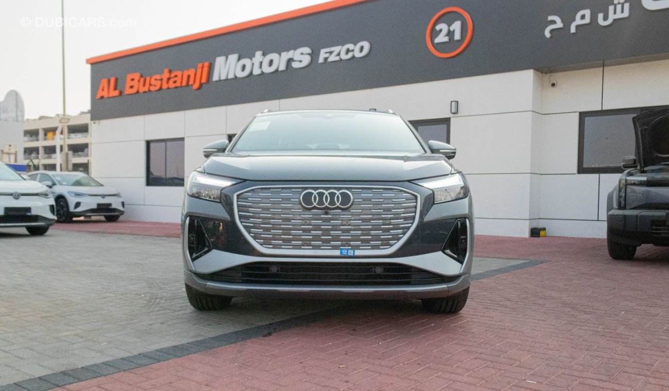 Audi etron Audi Q4 e-tron grey