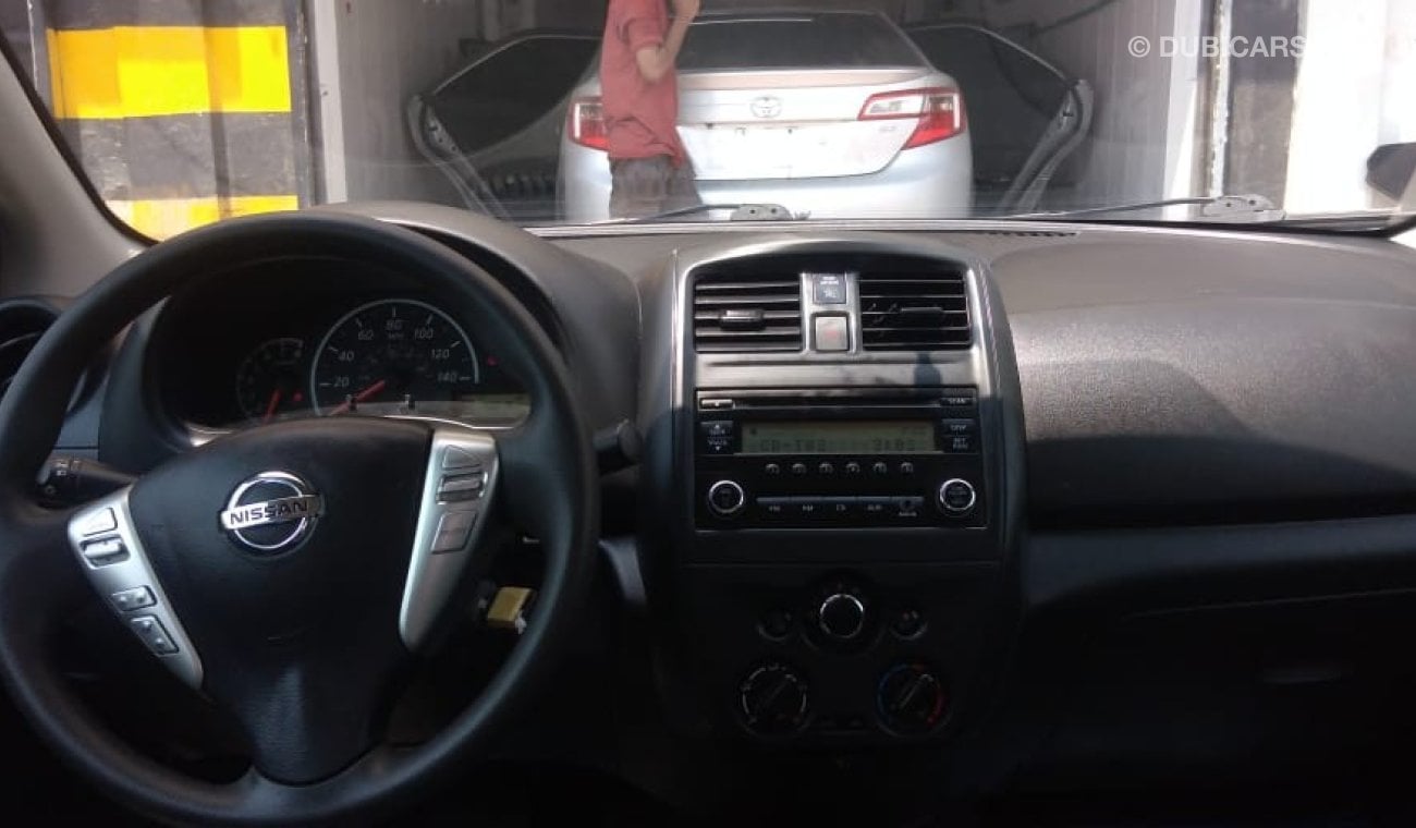 Nissan Versa Nissan Versa Sedan 1600cc Engine 2017