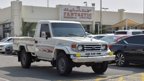 Toyota Land Cruiser Pick Up LX