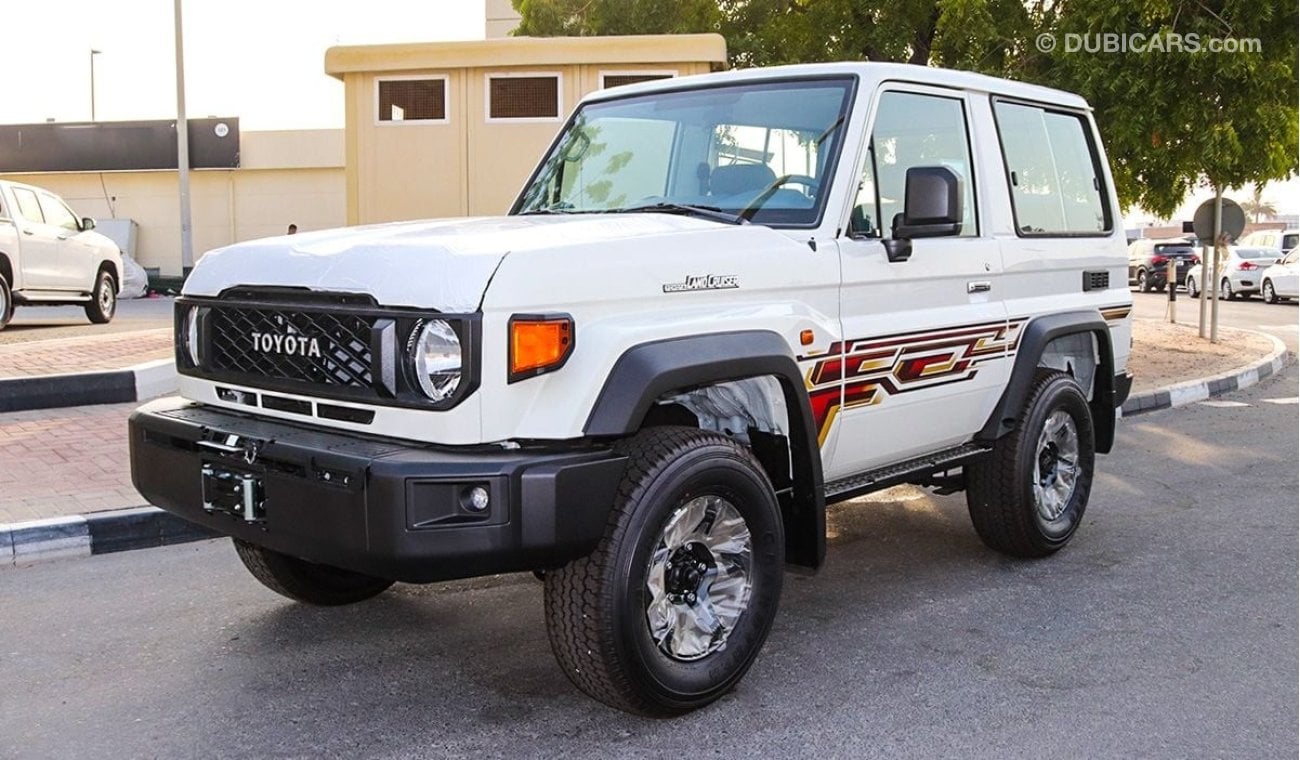 تويوتا لاند كروزر هارد توب 2024 YM Toyota LC71 4.0L V6 Petrol Manual, Full option with Diff Lock, alloy wheels, Winch, wooden p