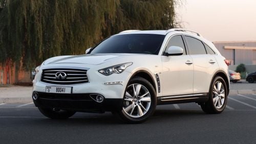 Infiniti QX70