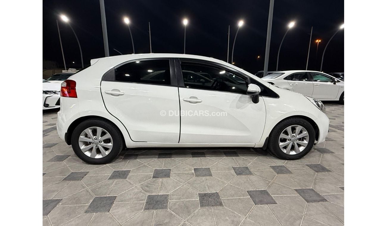 كيا ريو EX 1.4L Hatchback