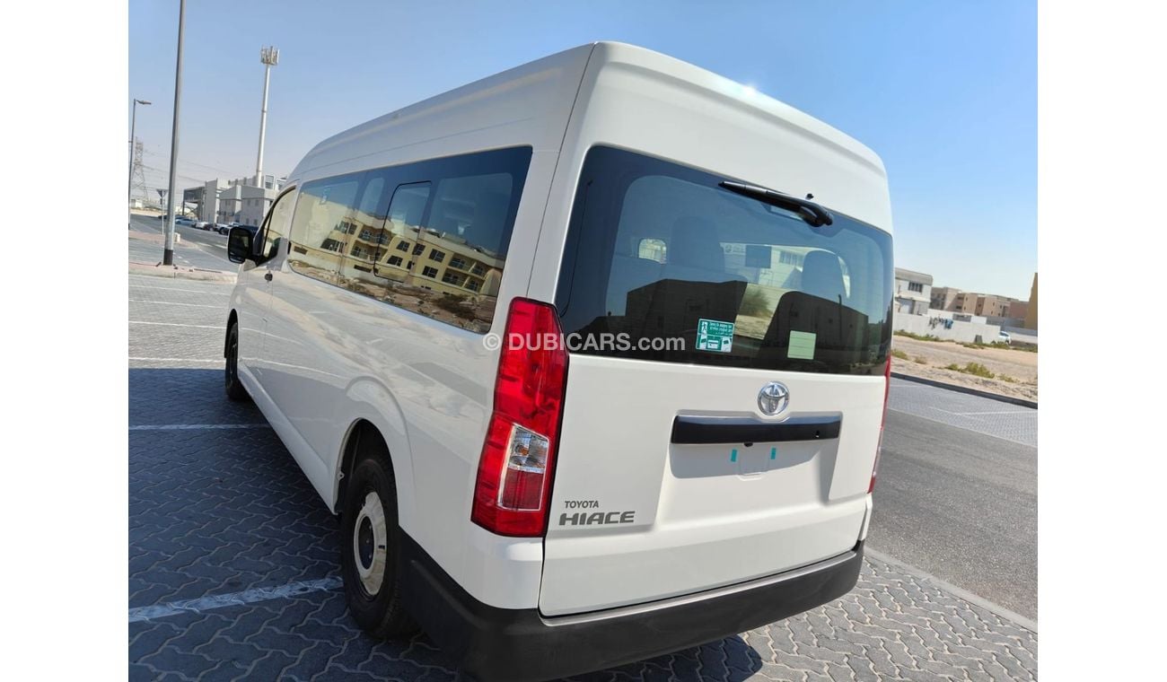 Toyota Hiace 2025 Toyota Hiace DX with Rear Heater 13-Seater 3.5L V6 Petrol M/T (2-Point Seatbelts) Only For Expo