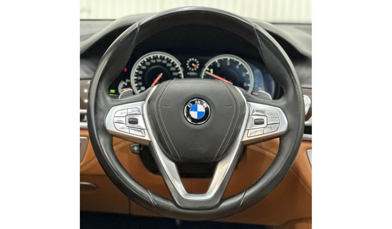 بي أم دبليو 740Li 2016 BMW 740Li Executive, Feb 2025 Warranty, Full Service History, Fully Loaded, GCC