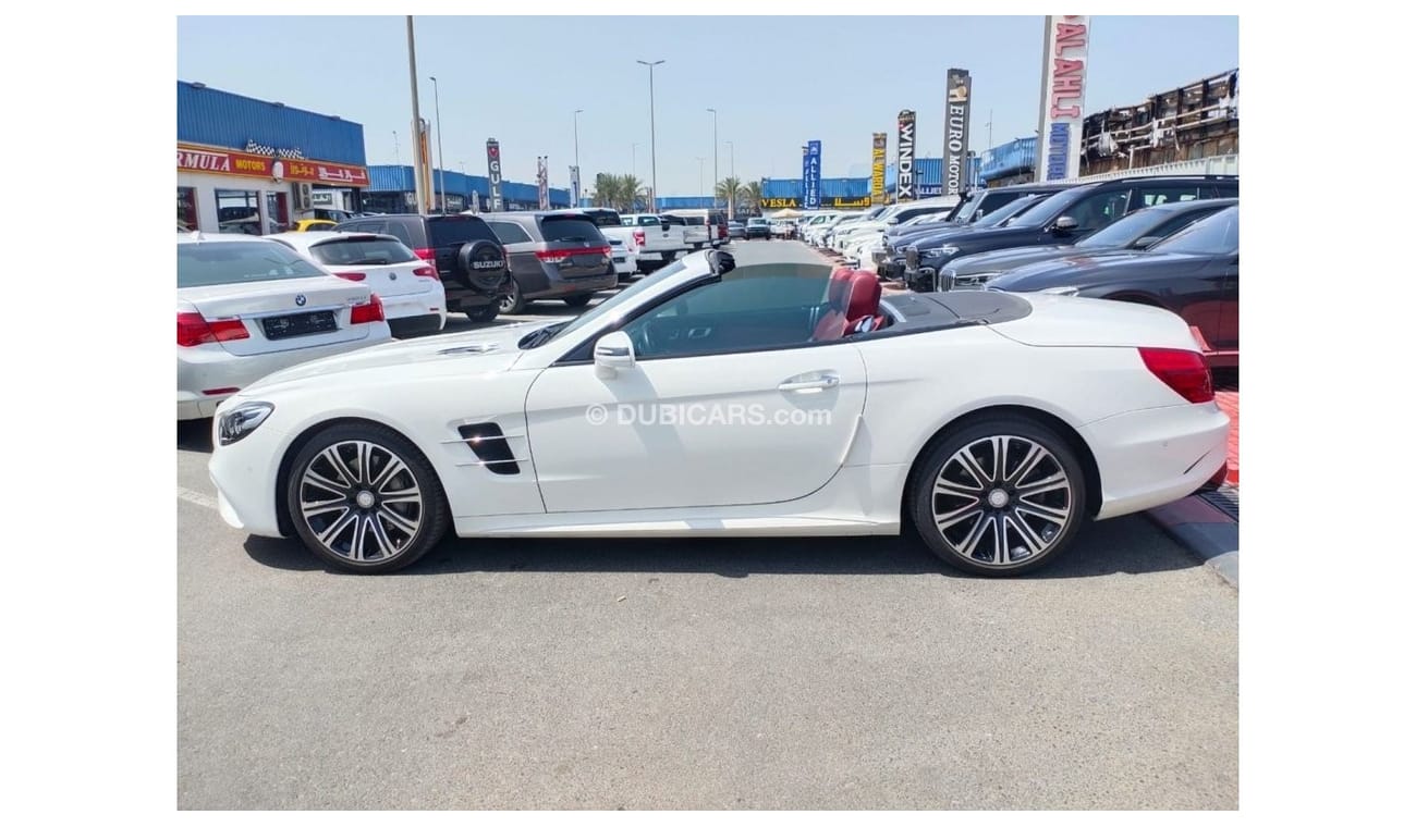 Mercedes-Benz SL 400 Original Paint 2017 GCC