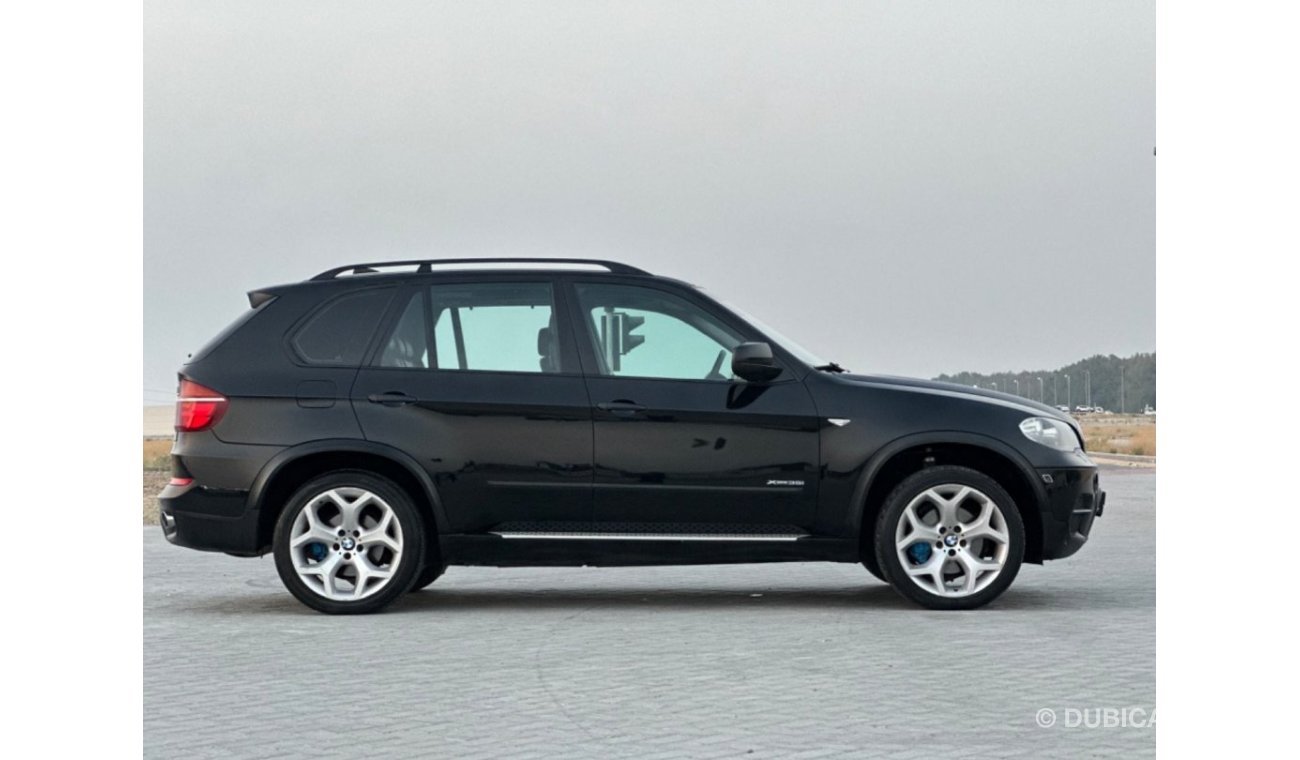 BMW X5 xDrive 35i MODEL 2012 GCC CAR PERFECT CONDITION INSIDE AND OUTSIDE FULL OPTION PANORAMIC ROOF