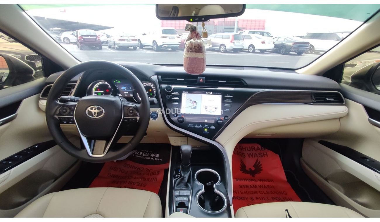 Used Toyota Camry GCC Full options, Hybrid, 2.5L, 2020 for sale in ...