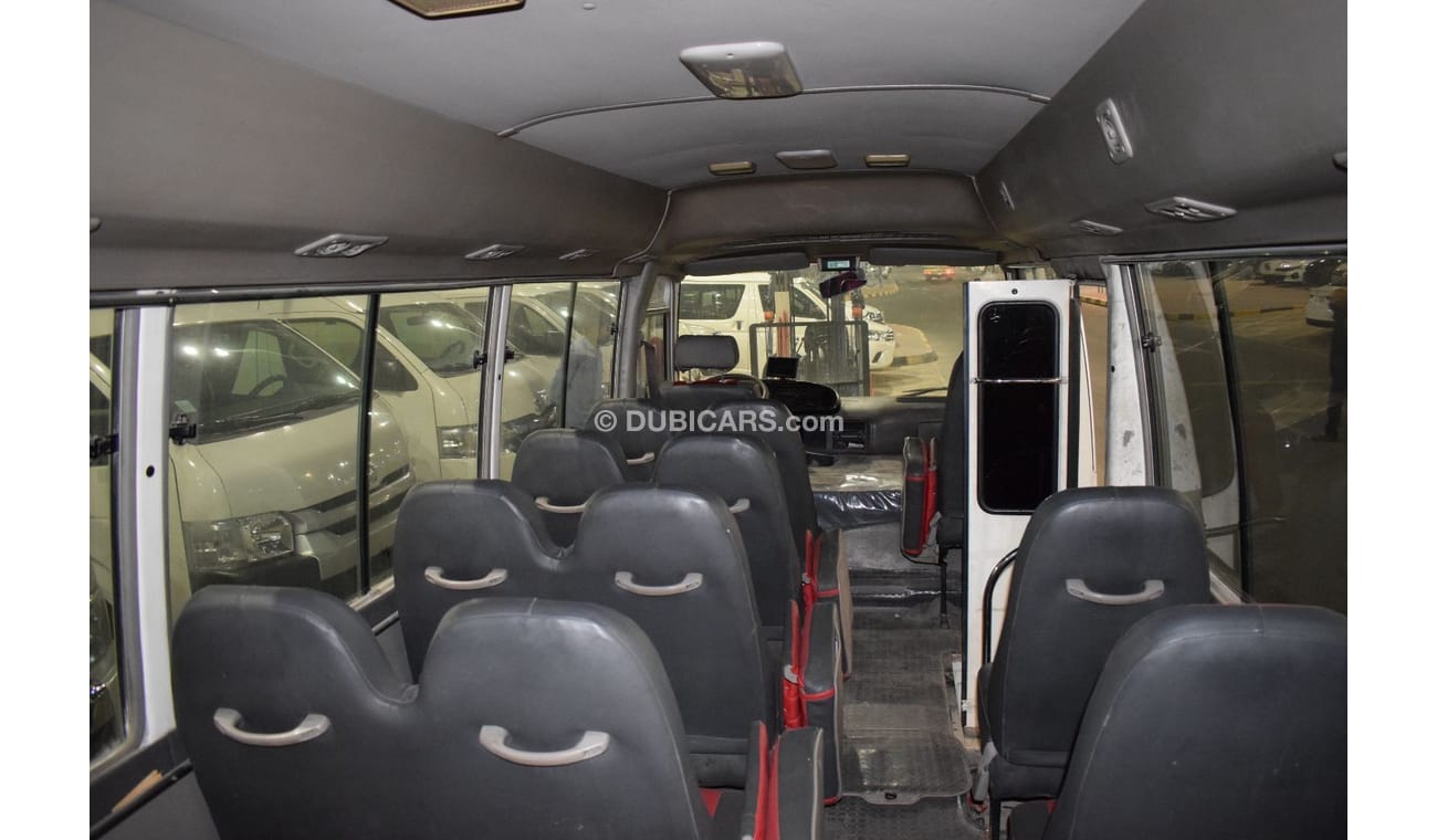 Toyota Coaster Toyota Coaster 30 seater bus Diesel, Model:2009. Excellent condition