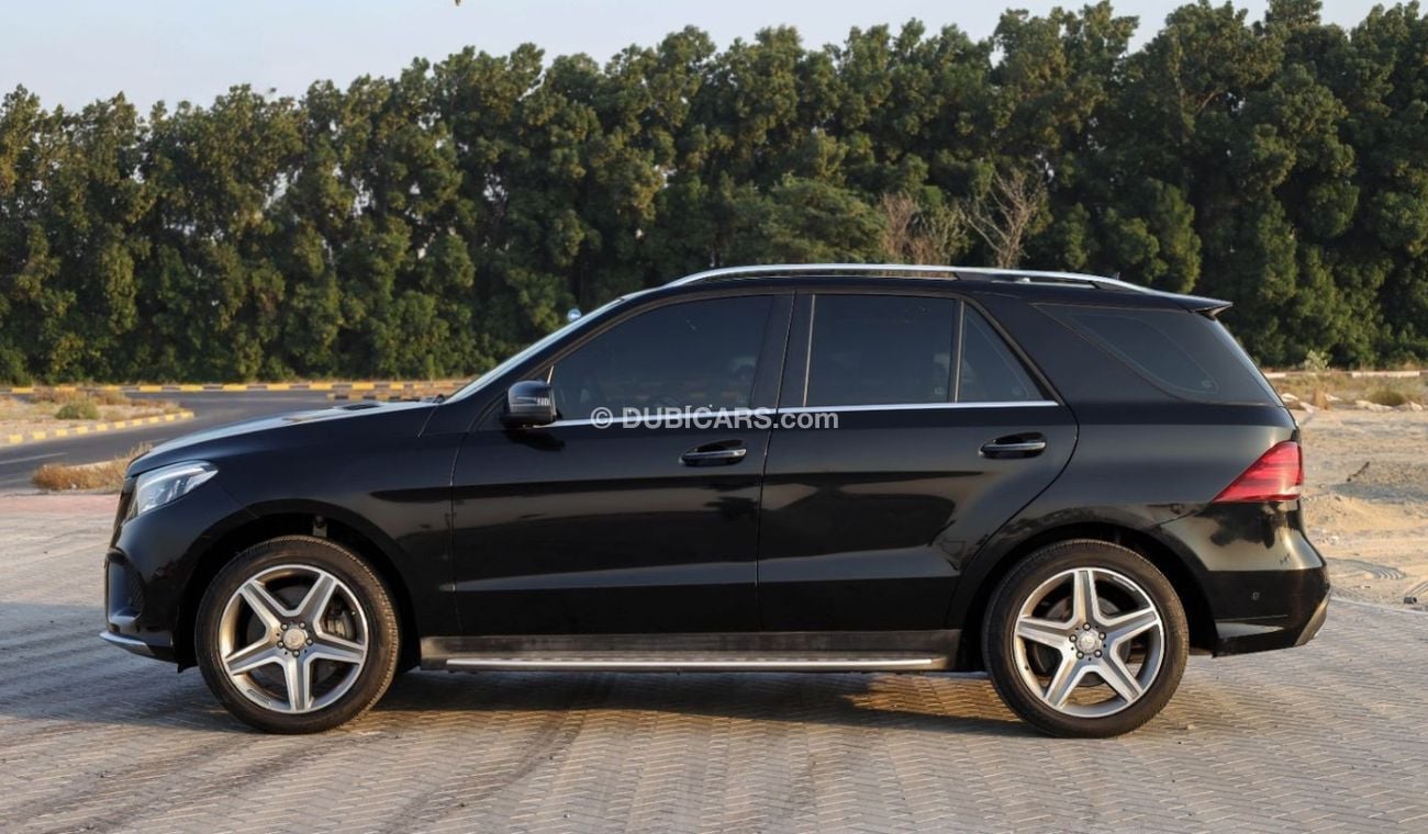 Mercedes-Benz GLE 400 Std 3.0L