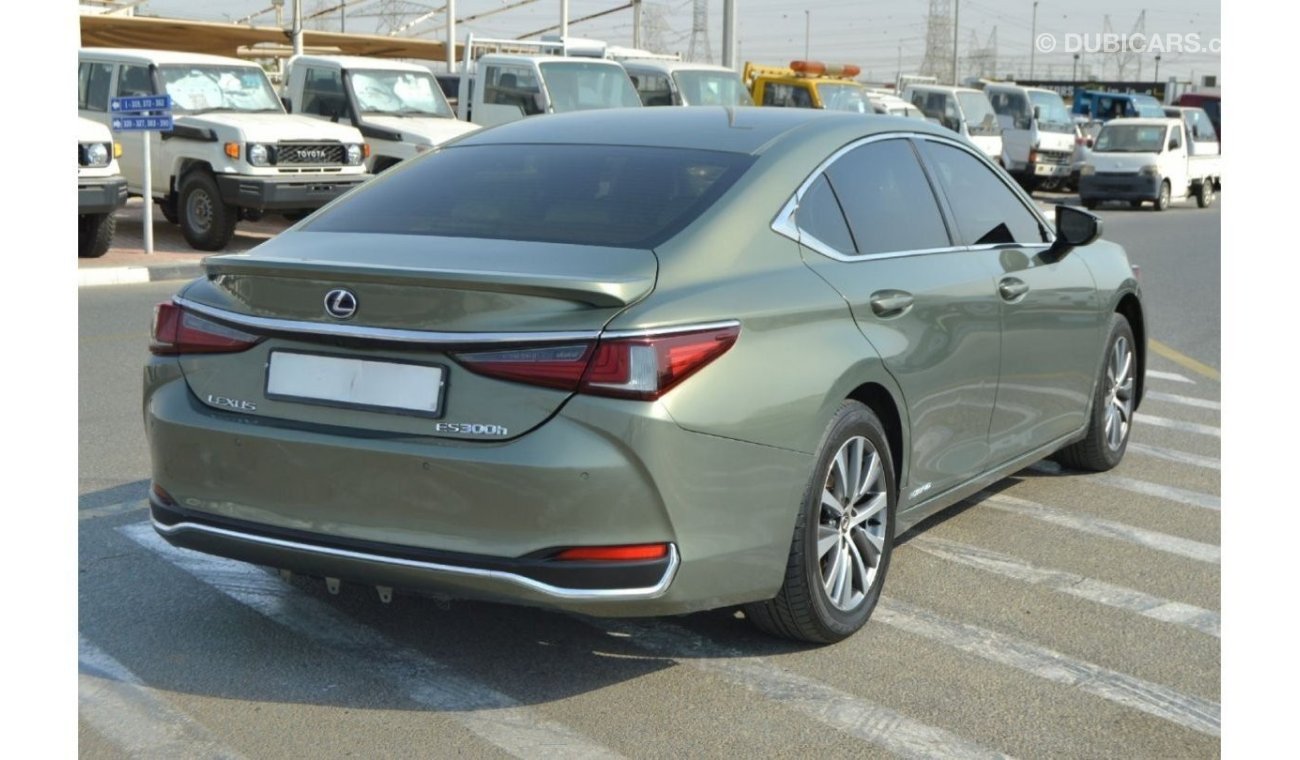 Lexus ES 300 Hybrid ES300H