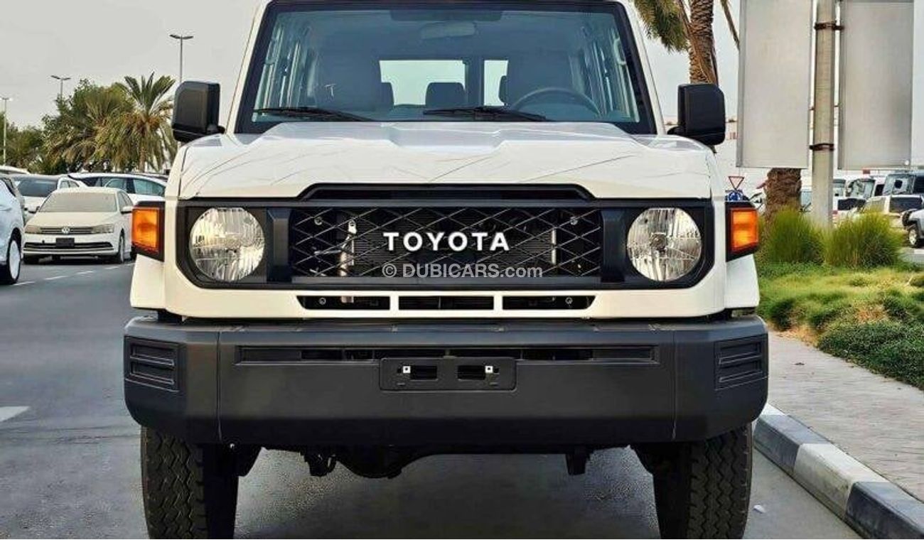 Toyota Land Cruiser Hard Top Toyota Land Cruiser Hardtop 4.2L diesel 5doors 2024