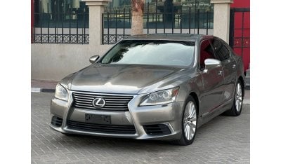 Lexus LS460 Premier SWB