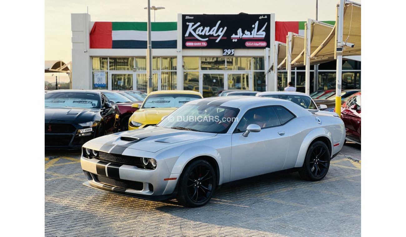 Dodge Challenger SXT For sale