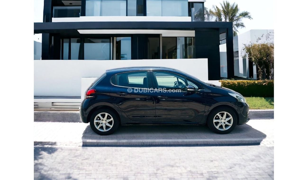 Peugeot 208 Active Plus AED 340 PM | PEUGEOT 208 2019 | GCC SPECS |  HATCHBACK | MINT CONDITION |  0% DOWNPAYMEN