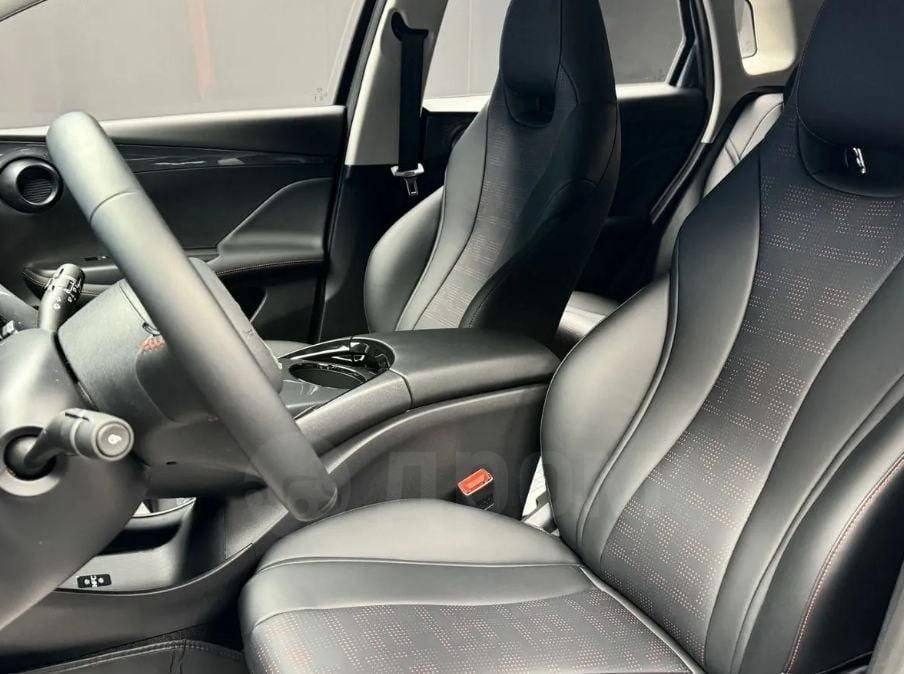 بي واي دي e2 interior - Seats