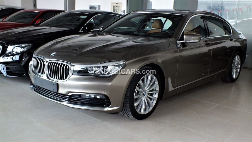 Характеристики bmw 730