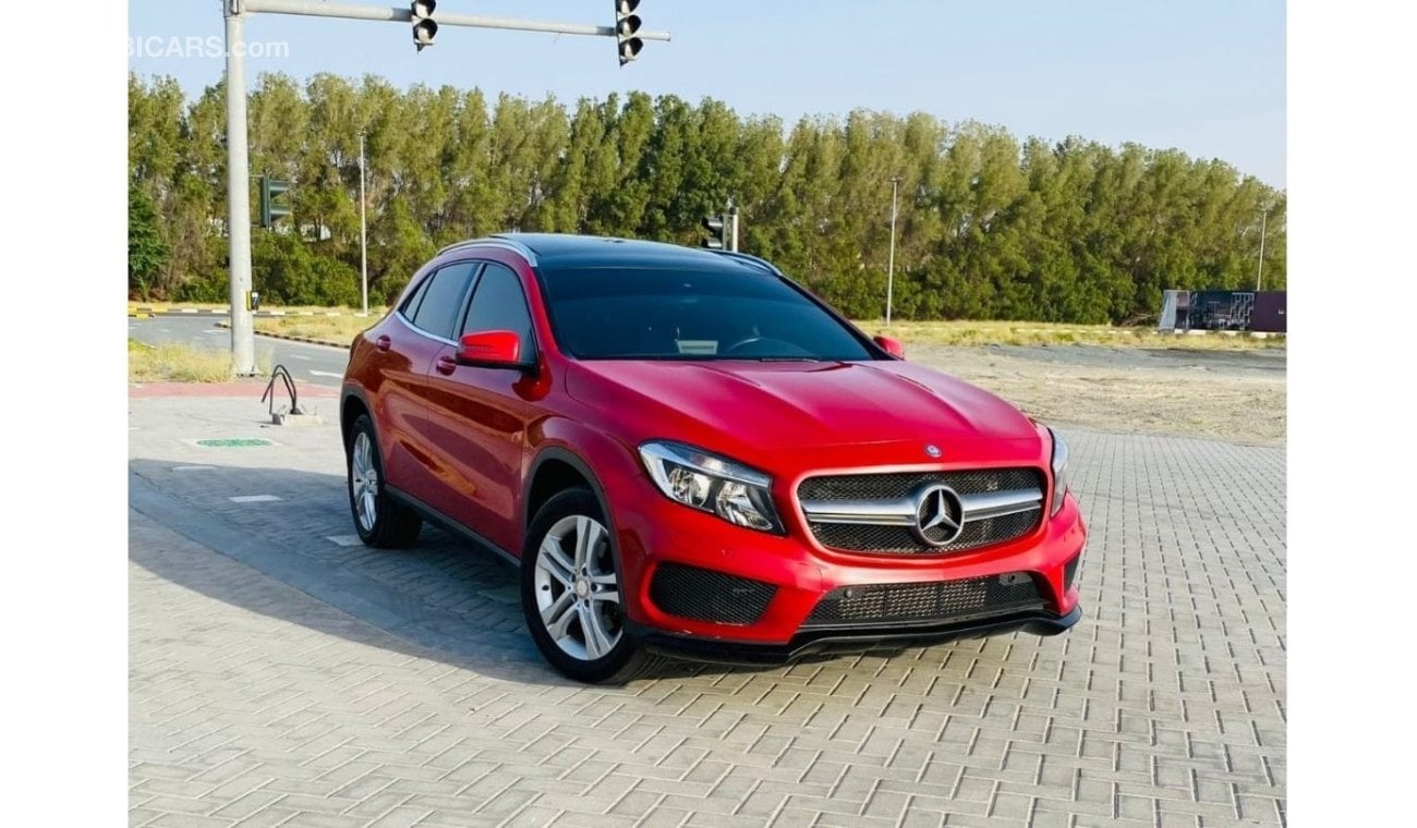 مرسيدس بنز GLA 250 سبورت السياره بحاله ممتازه جدا لا تحتاج إلى أي مصاريف