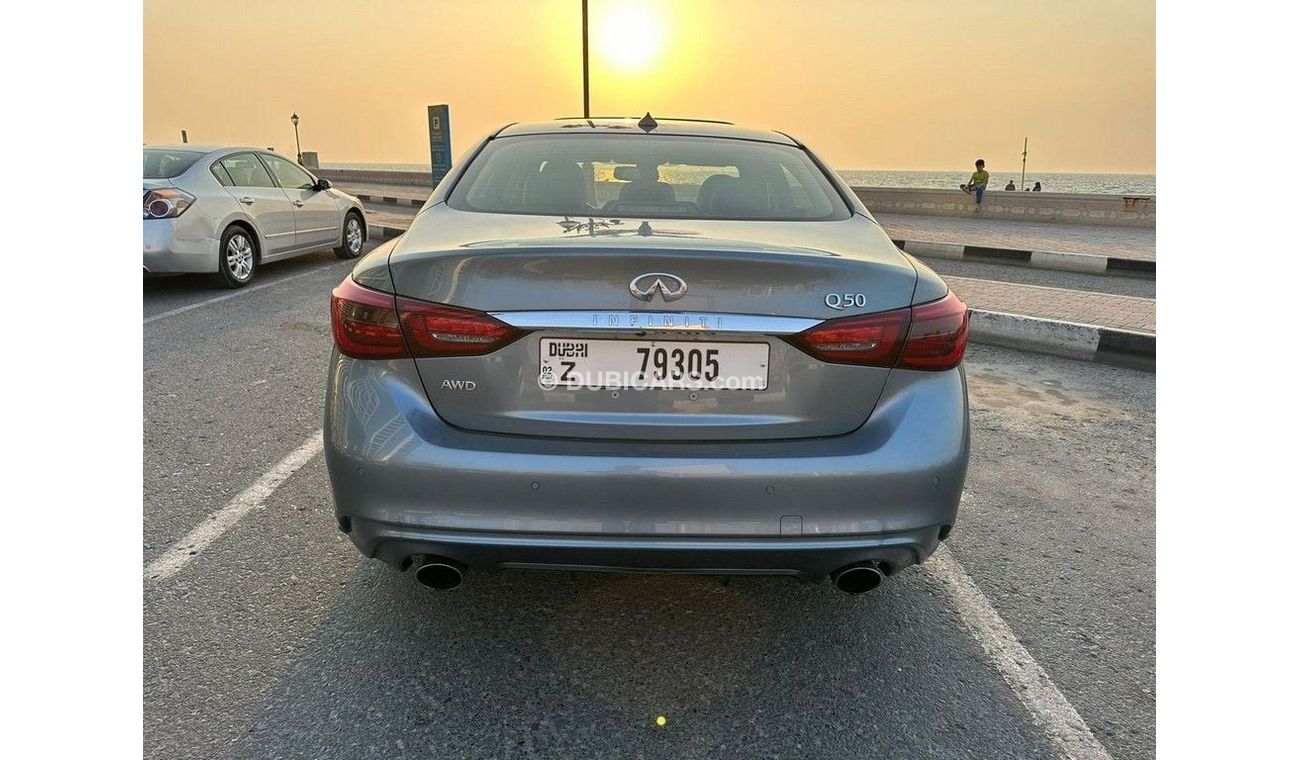 إنفينيتي Q50 Premium 3.0L (300 HP)