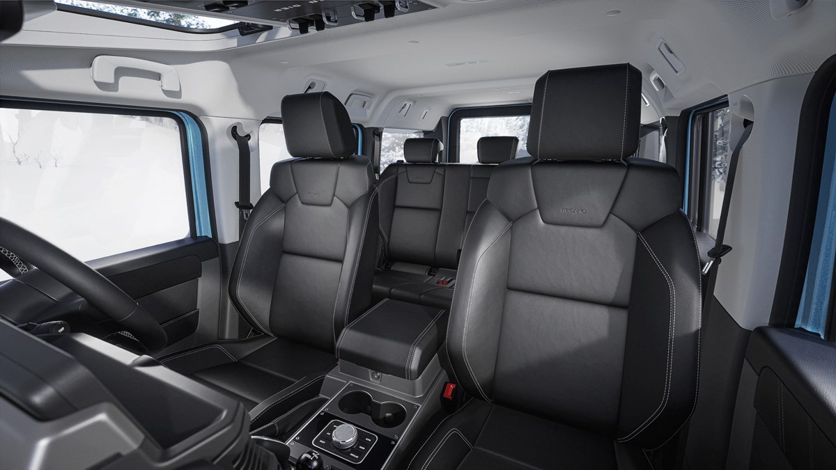 إينيوس غرينادير interior - Seats