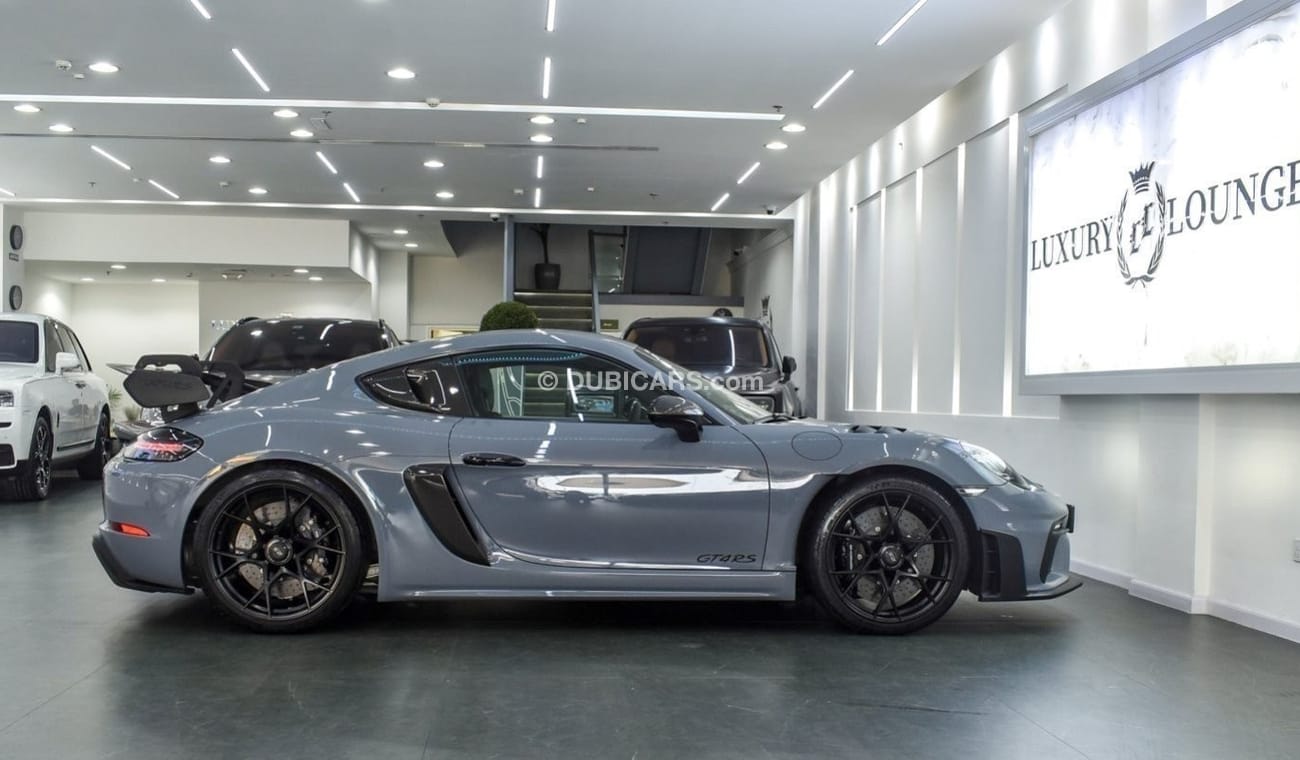 Porsche 718 Cayman GT4 RS