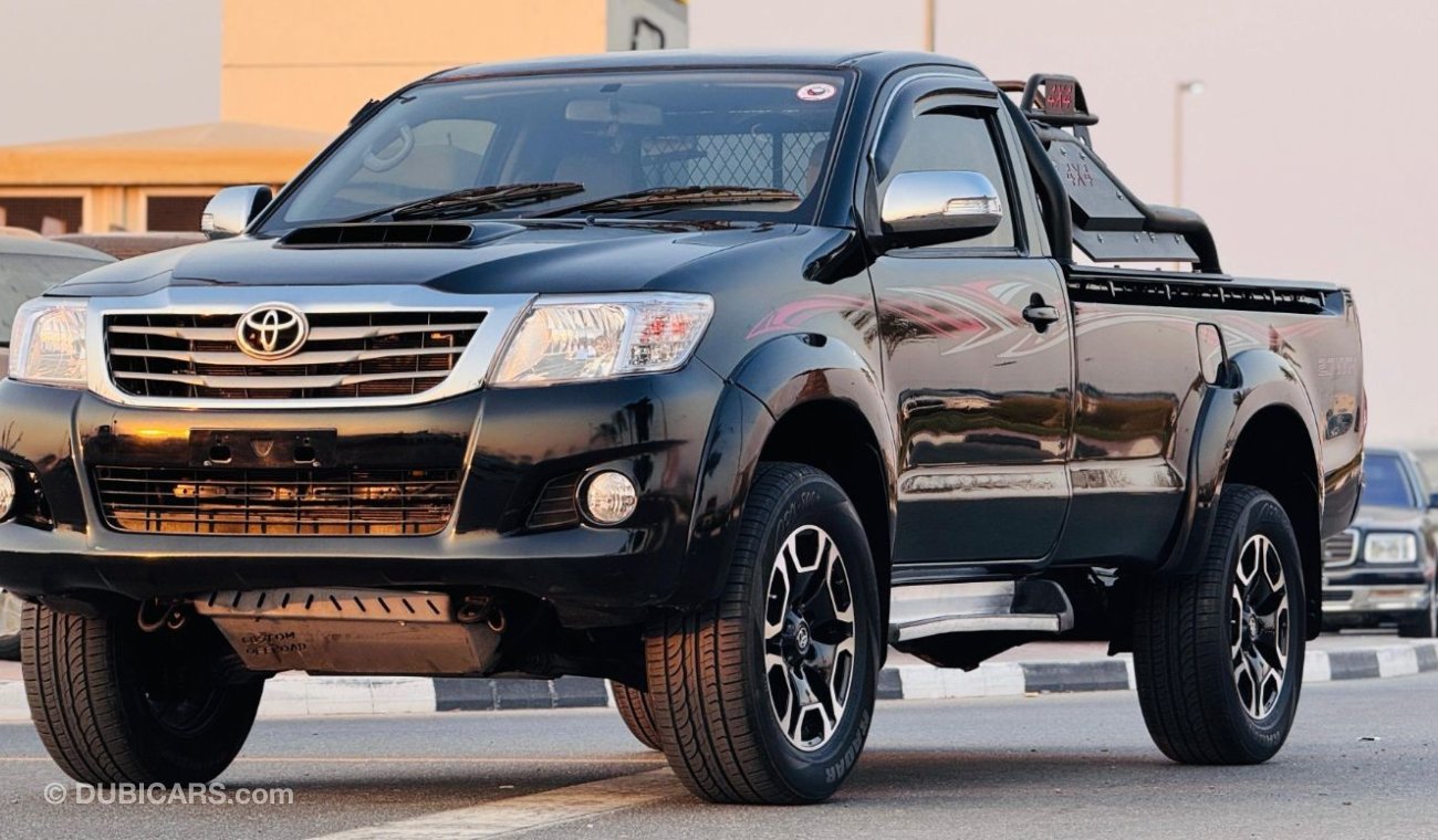 Toyota Hilux SINGLE CABIN | 4 x 4 | PREMIUM SPORT BAR WITH BASKET 3.0L DIESEL | RHD | 2010 |