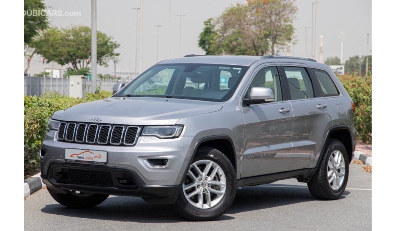 Jeep Grand Cherokee Laredo Service Contract in Agency (Al Futaim) till 185k km, Original Paint, Single Owner