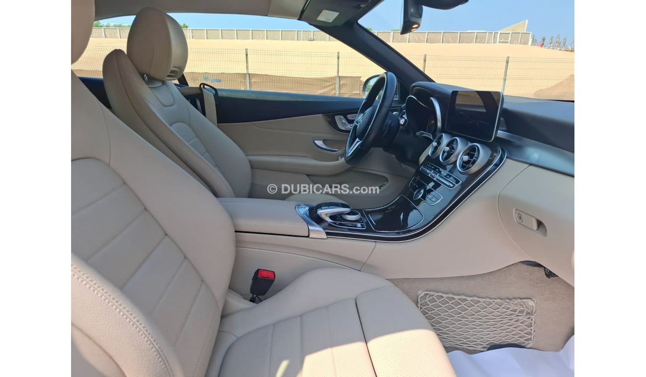 مرسيدس بنز C 300 كوبيه Mercedes-Benz C300 2019 full option  convertible