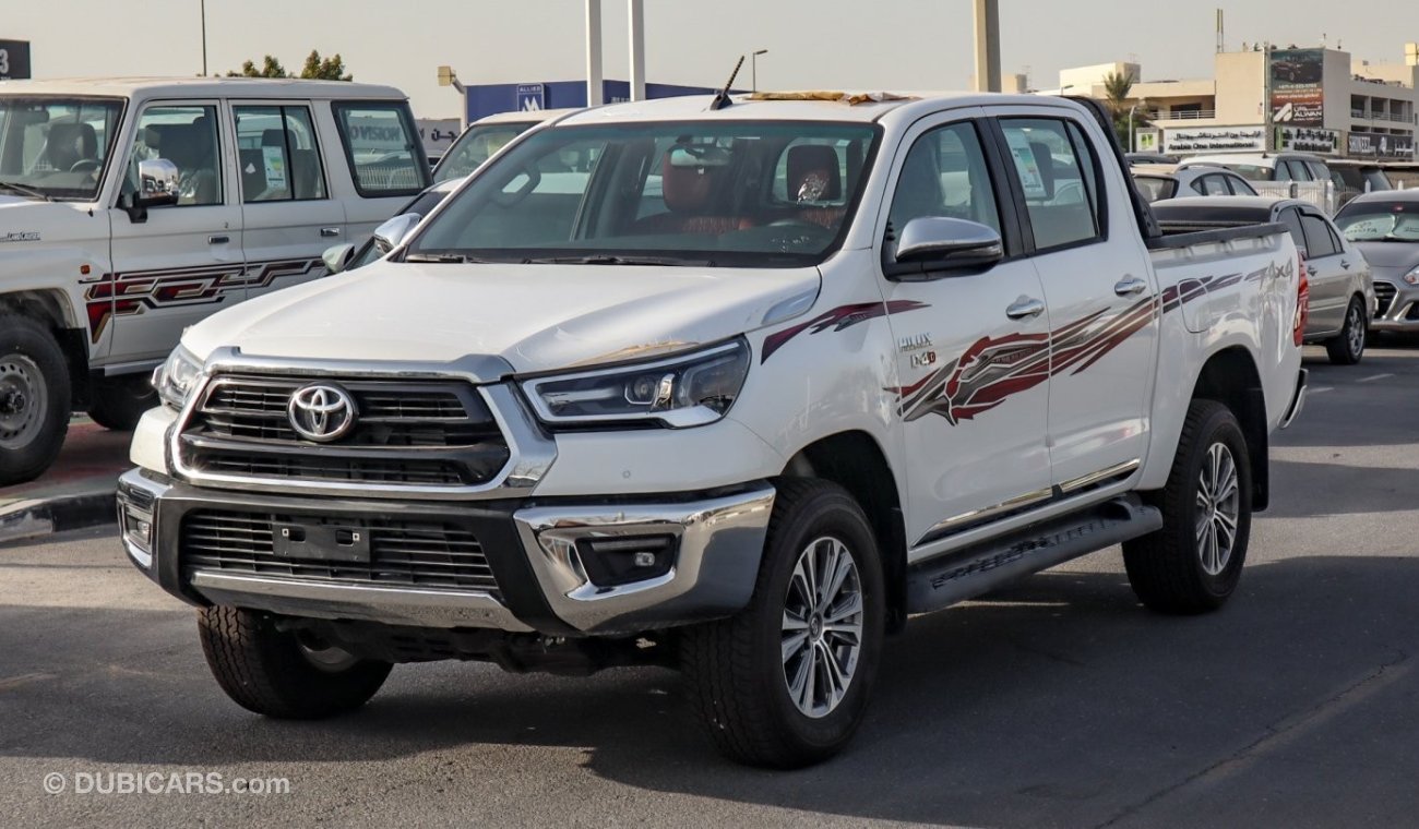 Toyota Hilux 2.4 L diesel A/T Full Option