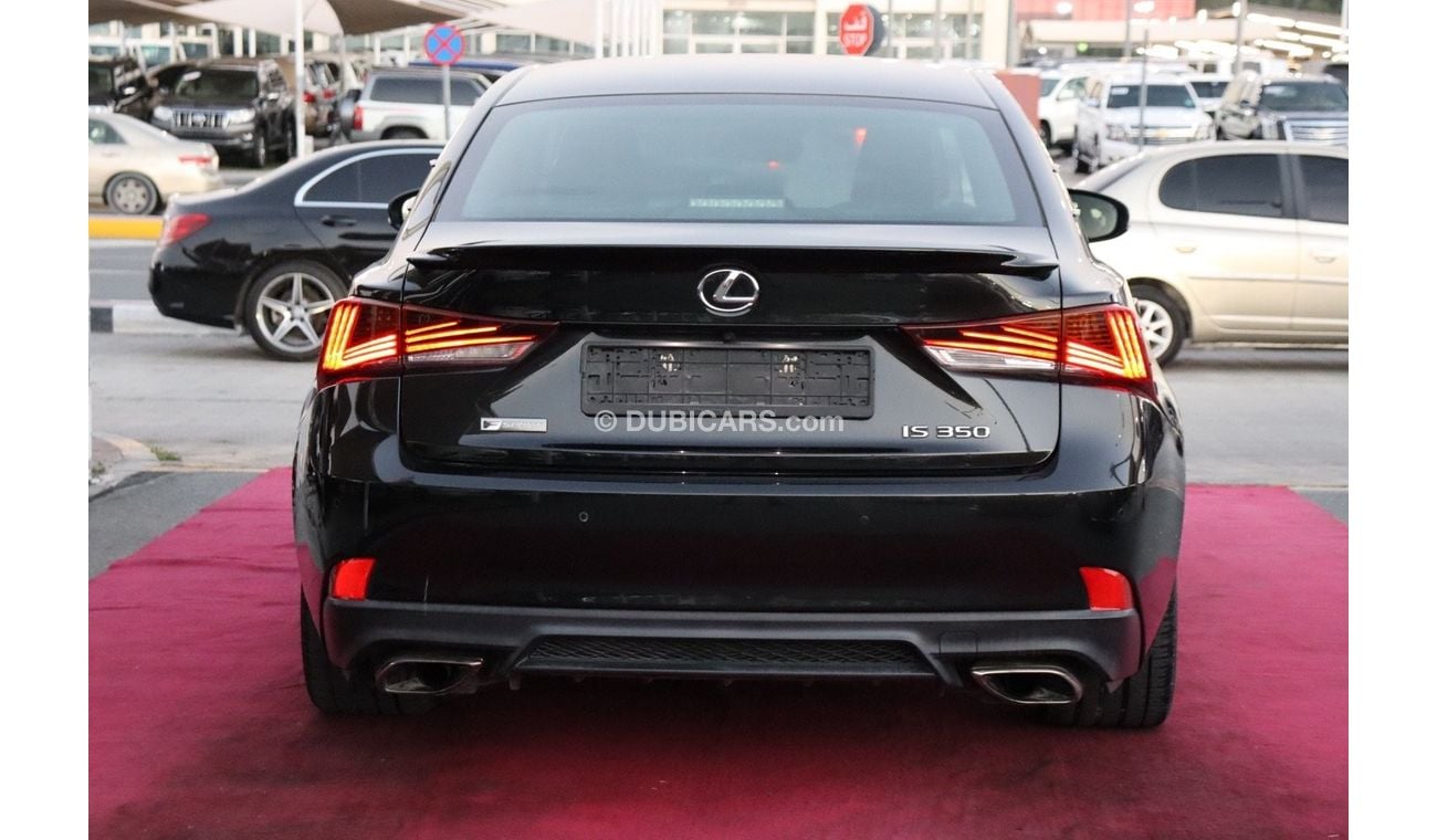 لكزس IS 350 F Sport Platinum 3.5L Lexus IS350 F-Sport Platinum / V6 3.5L / GCC / Free Accident / 2019