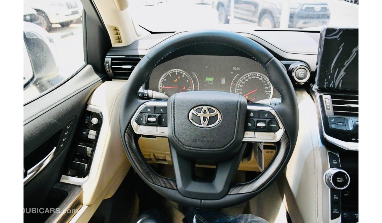 تويوتا لاند كروزر Toyota landcuriser LC 300  2024 VX  V6 4.0 L