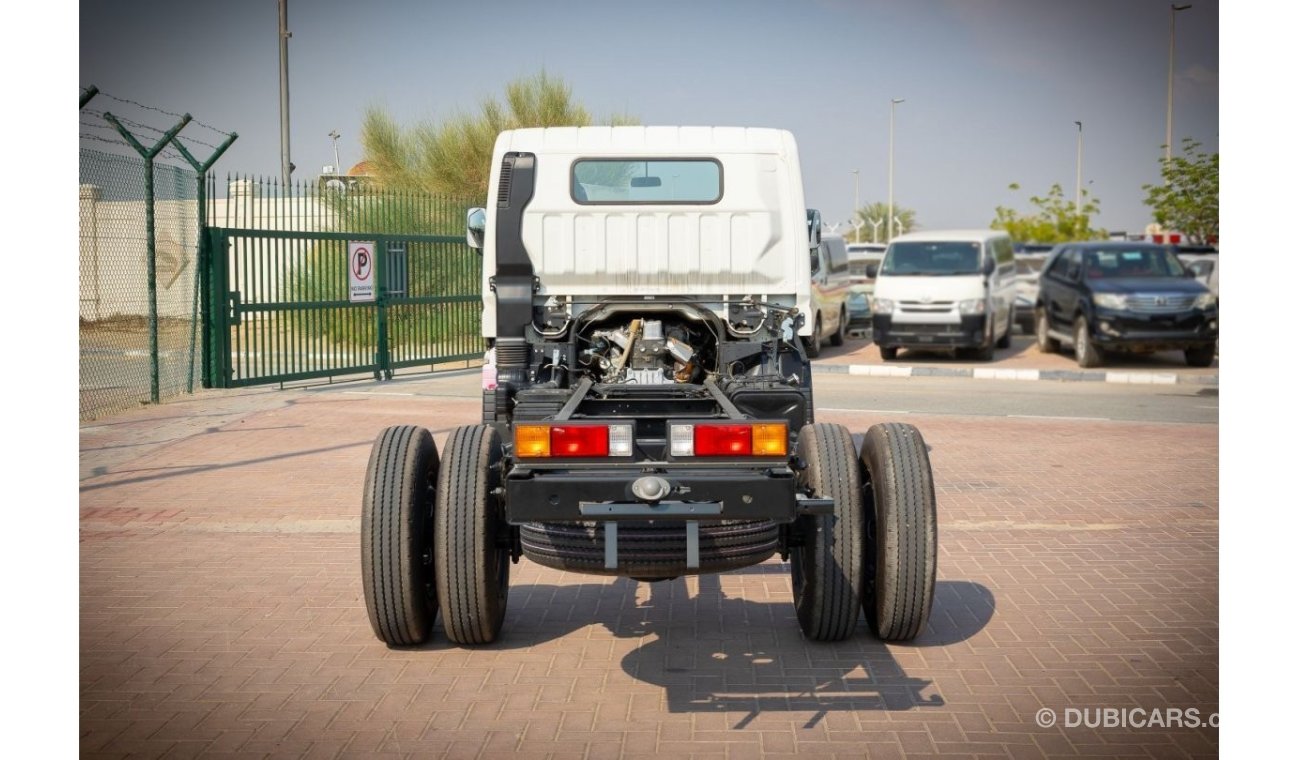 Mitsubishi Fuso Canter 2023 4.2L M/T 4x2 Diesel Short Chassis | 100L Fuel Tank | POWER STEERING