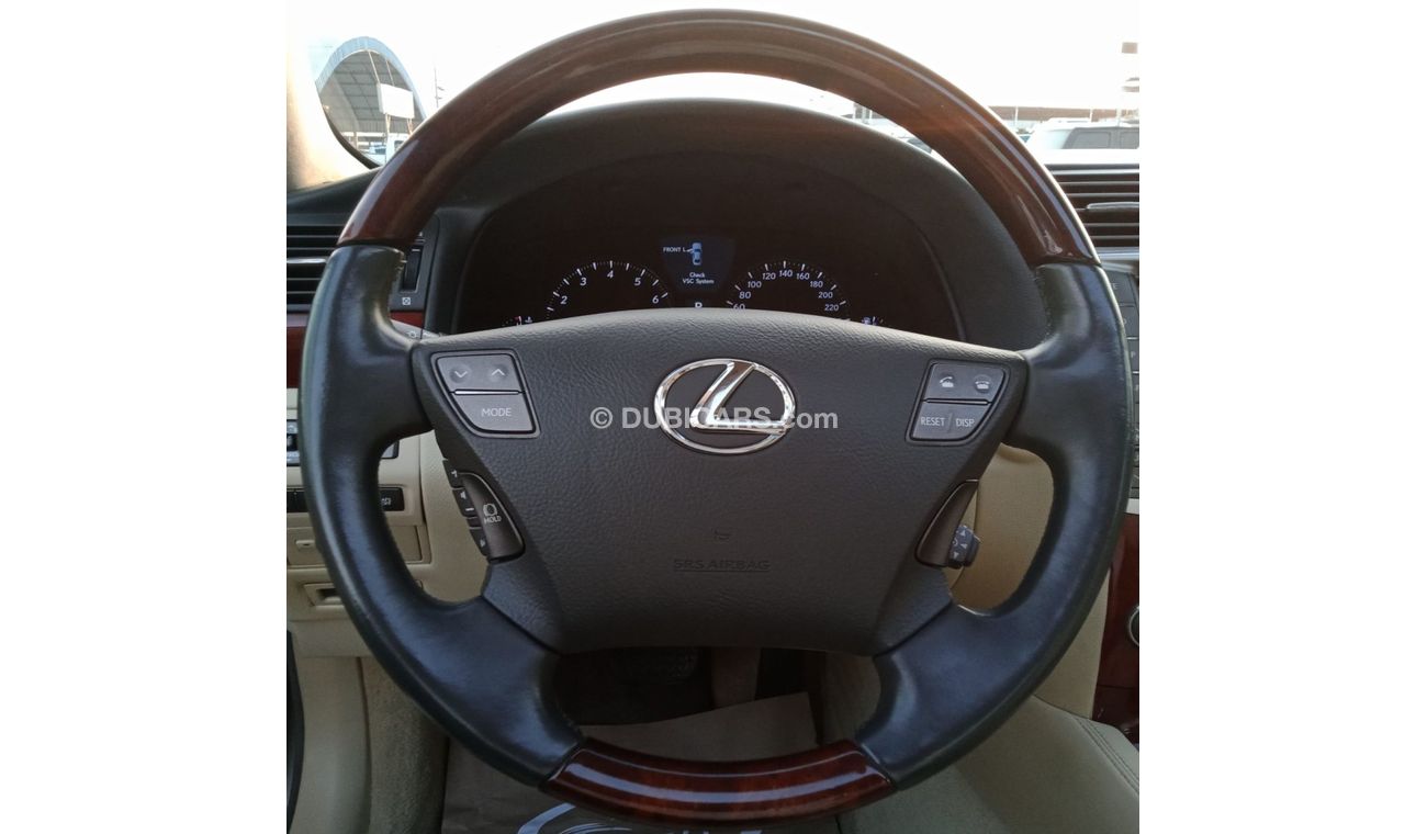 Lexus LS460 L 4.6L