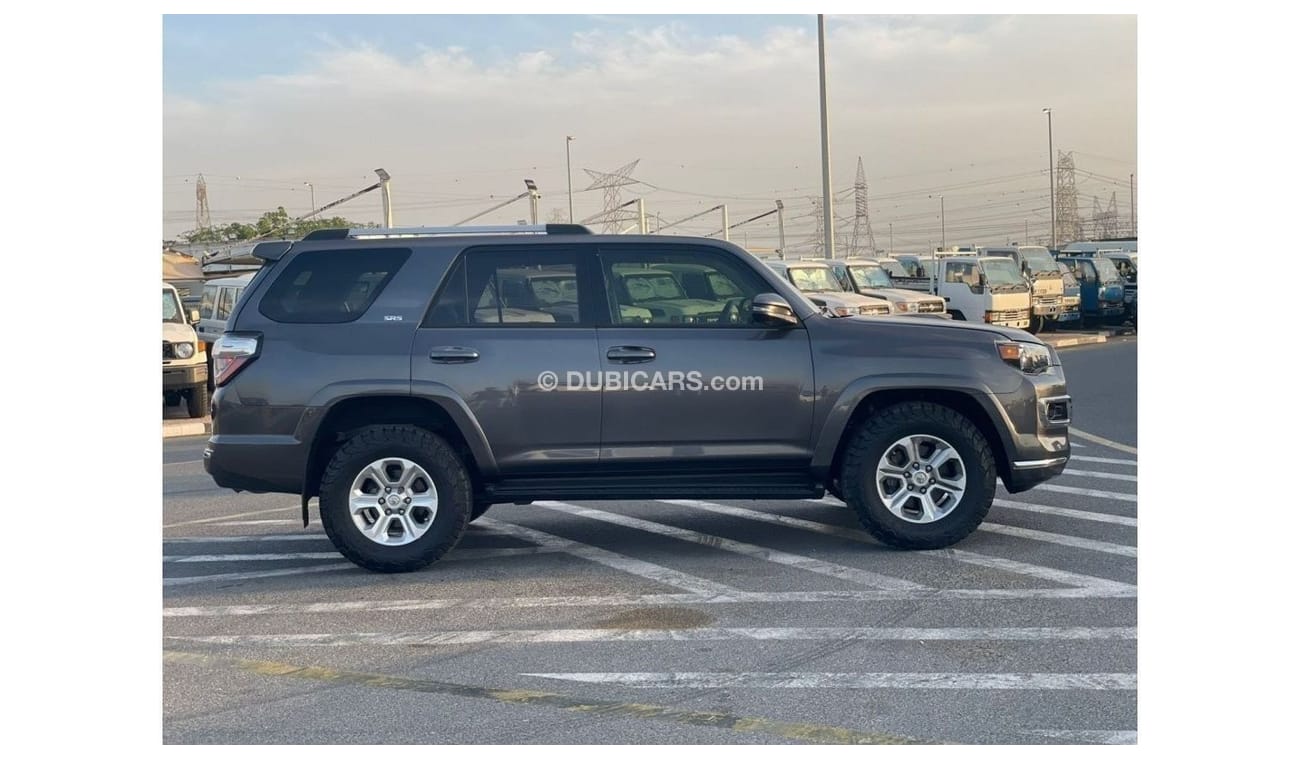 تويوتا Runner4 2020 Toyota 4Runner SR5 Premium 4x4 AWD 4.0L V6 - UAE PASS