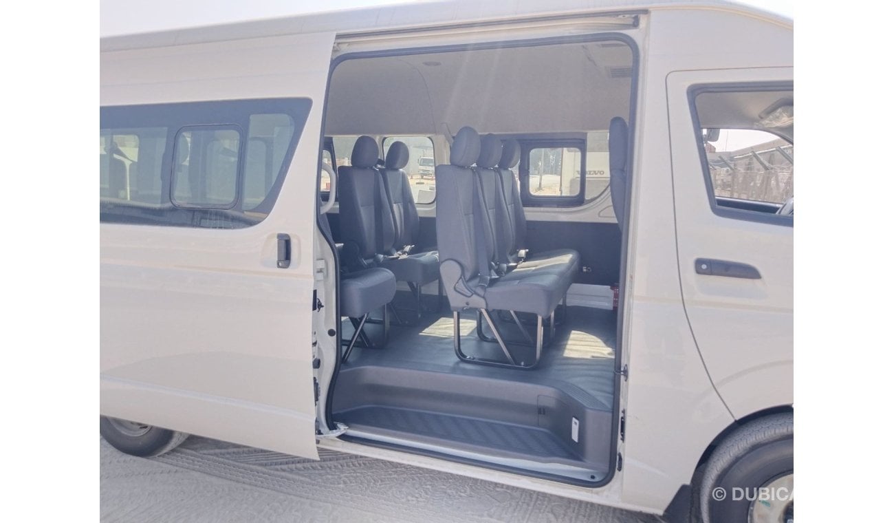 تويوتا هاياس TOYOTA HIACE HIGH ROOF DIESEL 2.5L