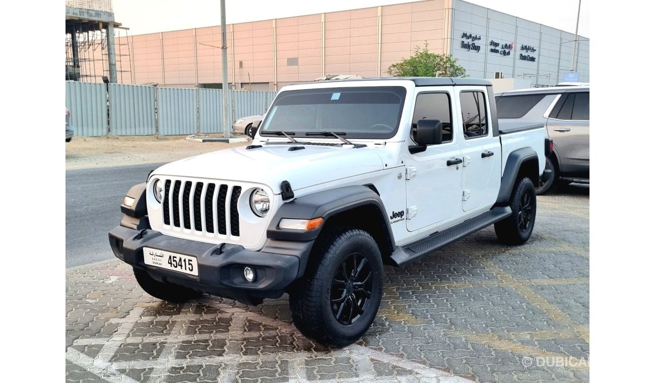 جيب جلادياتور JEEP GLADIATOR 2020 CLEAN TITLE