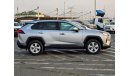 Toyota RAV4 2021 Model XLE full option 4x4 , sunroof and leather seats